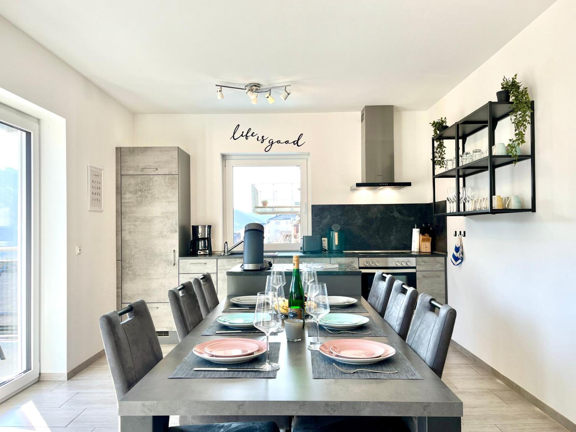 Ferienwohnung Moseltraum, 1-6 Pers, Mit 3 Schlafzimmer Und Panoramabalkon Mueden Ngoại thất bức ảnh