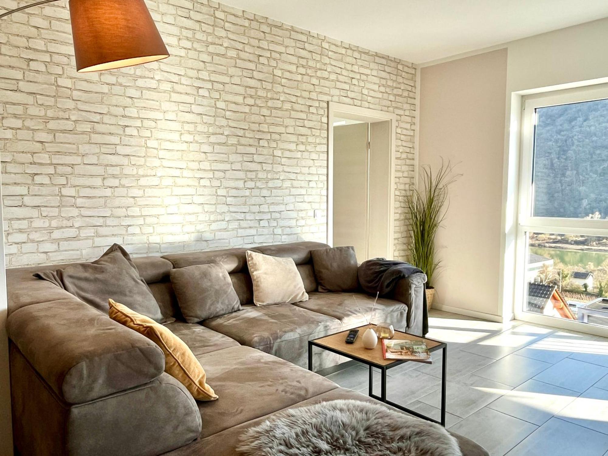 Ferienwohnung Moseltraum, 1-6 Pers, Mit 3 Schlafzimmer Und Panoramabalkon Mueden Ngoại thất bức ảnh